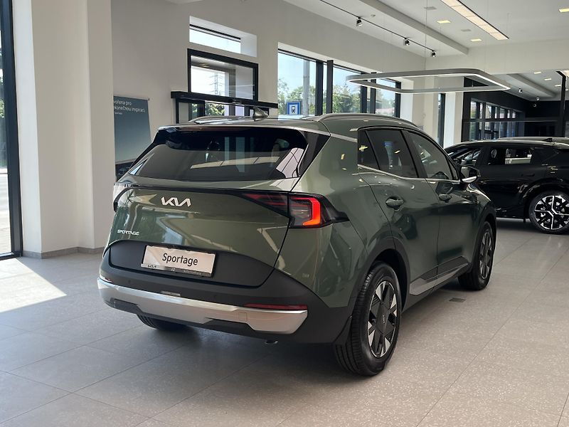 Kia Sportage Exclusive 1.6 T-GDI 4x2 7DCT - fotka 5 z 20