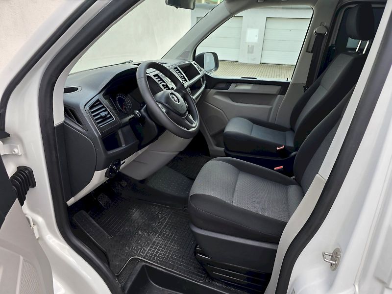 Volkswagen Transporter (2019) 2,0TDI 110KW - fotka 18 z 23