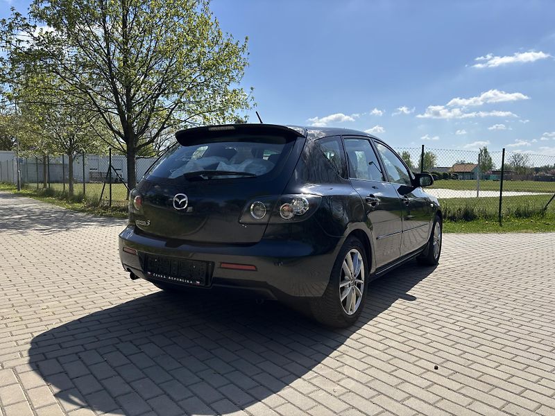 Mazda 3 1.6 Sport Active - fotka 8 z 26
