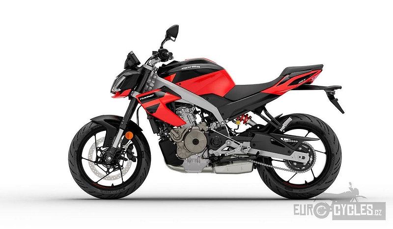 Aprilia (2026) Tuono 457 Euro 5+ - fotka 13 z 14