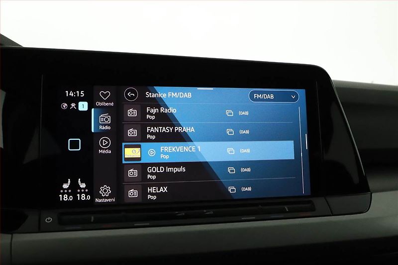 Volkswagen Golf (2023) Life 1.5 eTSI - fotka 11 z 15
