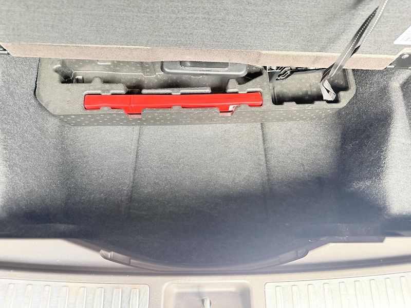 Mercedes-Benz GLS GL 400 4Matic - fotka 32 z 35
