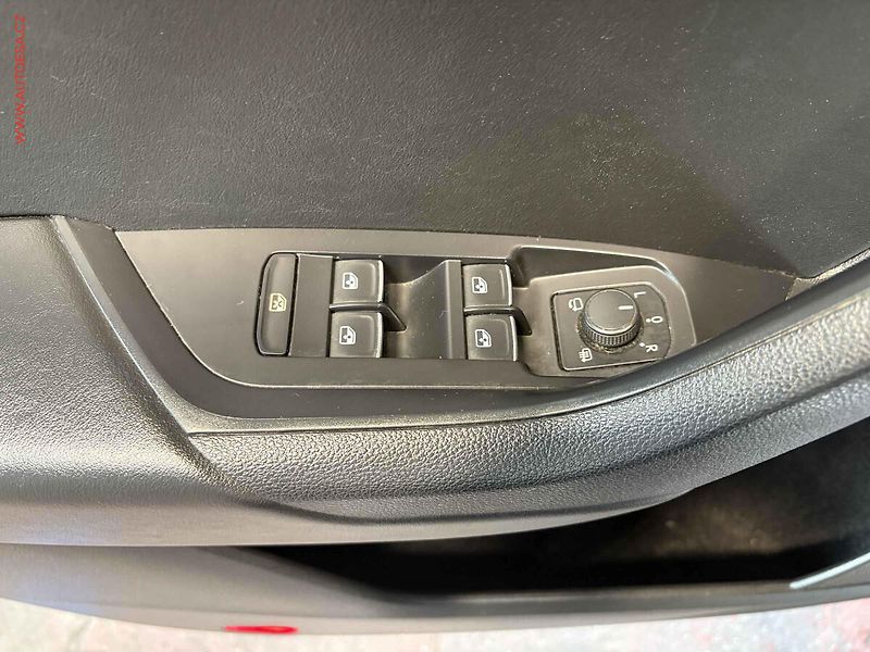Škoda Kodiaq (2017) 2.0 TSi 4x4, Style, DSG, kůže - fotka 12 z 18
