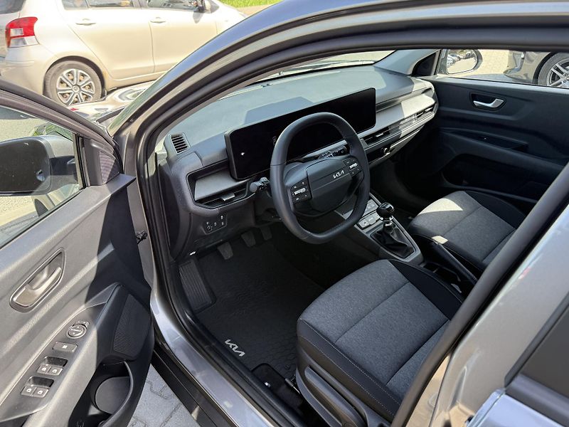 Kia Stonic (2026) SPIN 1.0 T-GDI - fotka 8 z 13