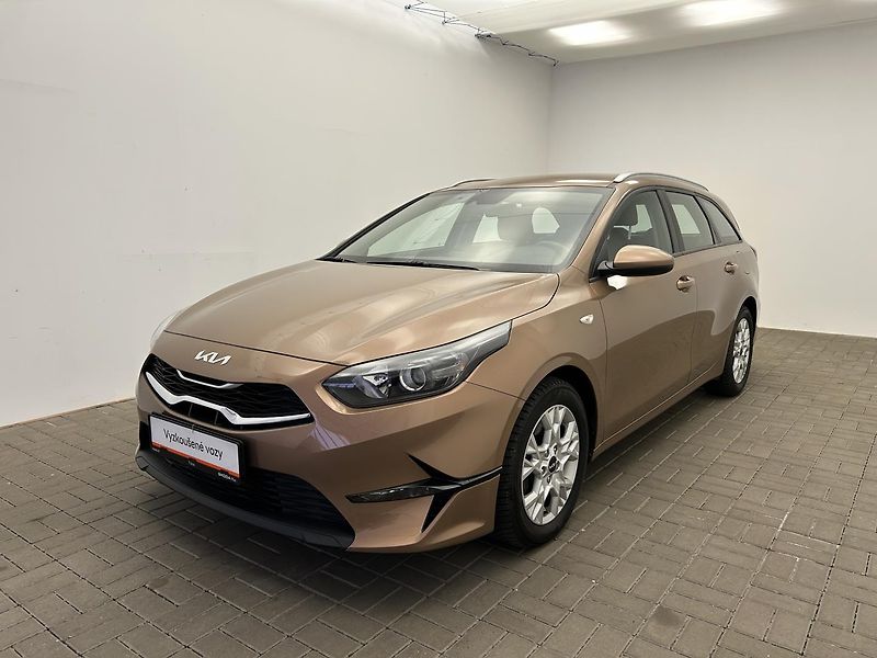 Kia Ceed 1.5 T-GDi  DCT SPIN - fotografie inzerátu