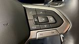 Volkswagen T-Roc (2024) R-Line 1.0 TSI 81kW - náhled 22