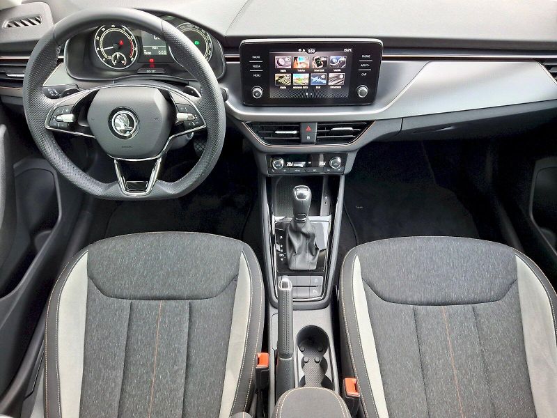 Škoda Scala (2021) Style DSG 1,5TSi 110kW - fotka 5 z 35