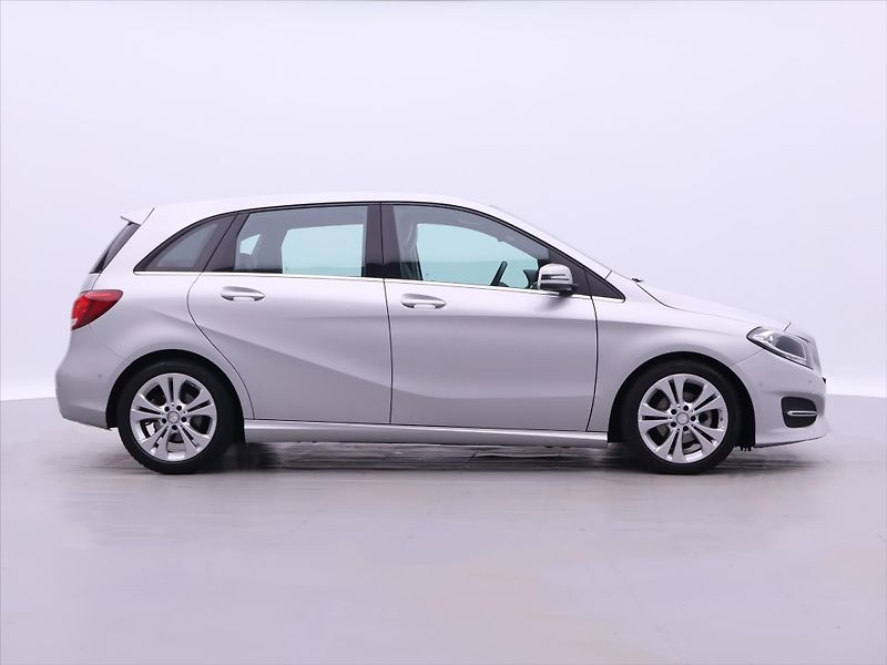 Mercedes-Benz Třídy B 1,5 CDI 80kW Aut. Urban Navi - fotka 8 z 37