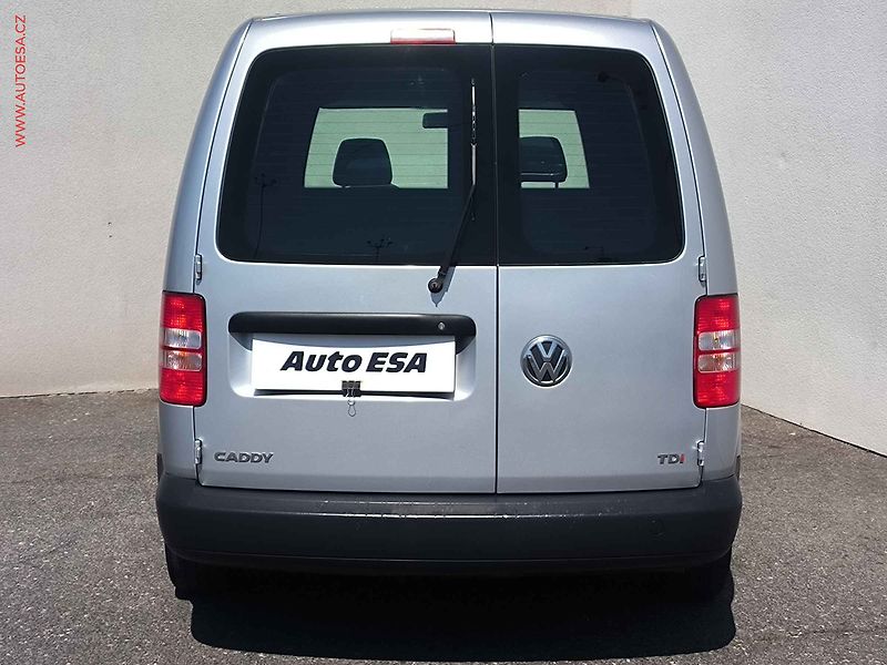 Volkswagen Caddy (2013) 1.6TDi MAXi, AC, +kola - fotka 5 z 19