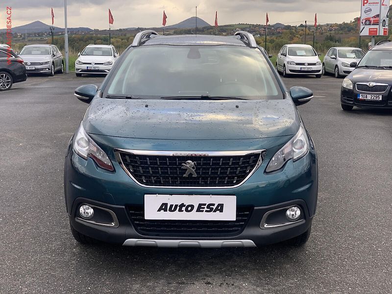 Peugeot 2008 (2016) 1.6 HDi, 1.maj,ČR, Allure - fotka 2 z 18