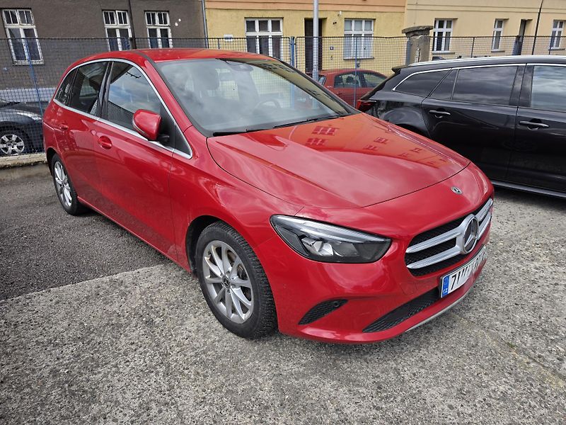 Mercedes-Benz Třídy B (2019) 180d  - fotka 2 z 7