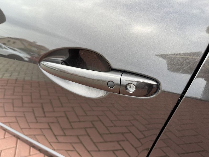Mazda 6 (2012) 2.0i Sportsline Xenony Bose - fotka 44 z 50