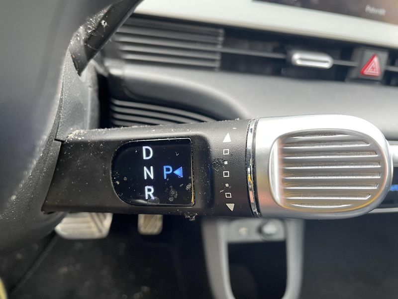 Hyundai Ioniq 5 (2021) 73 Kwh Style 4x4  ČR  - fotka 23 z 31