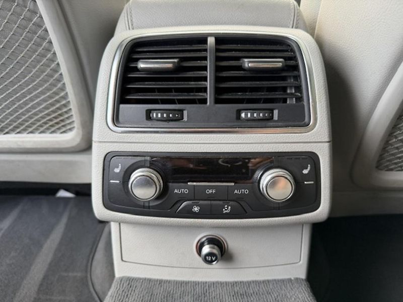 Audi A6 Avant kombi 3,0 TDi, tažné zařízení - fotka 19 z 42