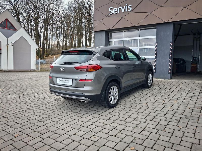 Hyundai Tucson 1,6 T-GDI AT STYLE - fotka 2 z 19