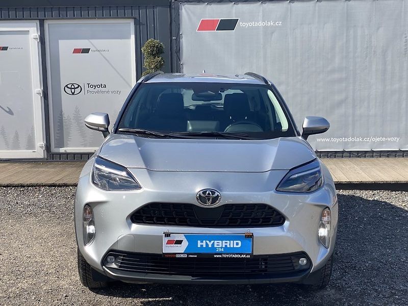 Toyota Yaris Cross 1.5HEV, ČR-1m, Comfort, DPH - fotka 2 z 27