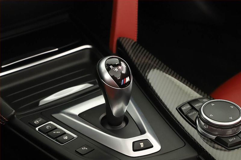 BMW M4 (2015) ČR, DPH, 2. Majitel - fotka 10 z 31