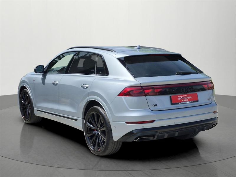 Audi Q8 50 TDI S-LINE 1 MAJ ČR DPH - fotka 5 z 27