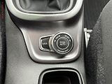 Suzuki Vitara (2022) 1.4BJet AllGrip, ČR, LED - náhled 19