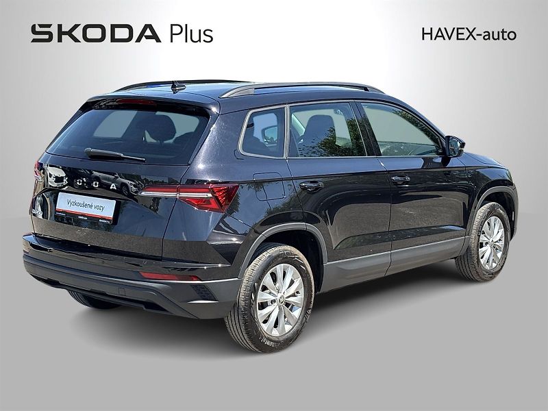 Škoda Karoq (2023) 1.5 TSI DSG Ambition - fotka 2 z 27