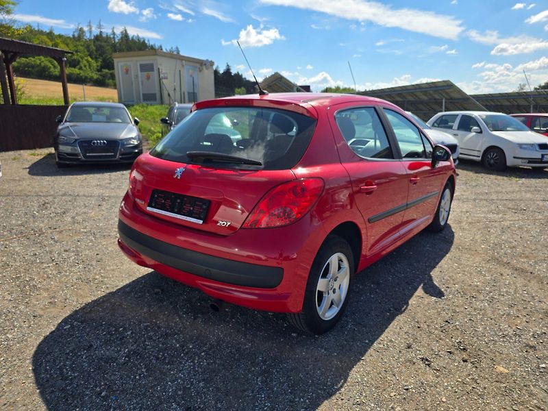 Peugeot 207 (2009) 1.4 i VT klima nová STK - fotka 7 z 23