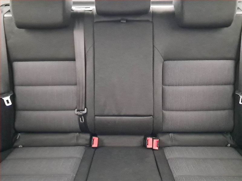 Škoda Octavia (2007) Elegance 2.0 TDI, nová STK - fotka 10 z 15
