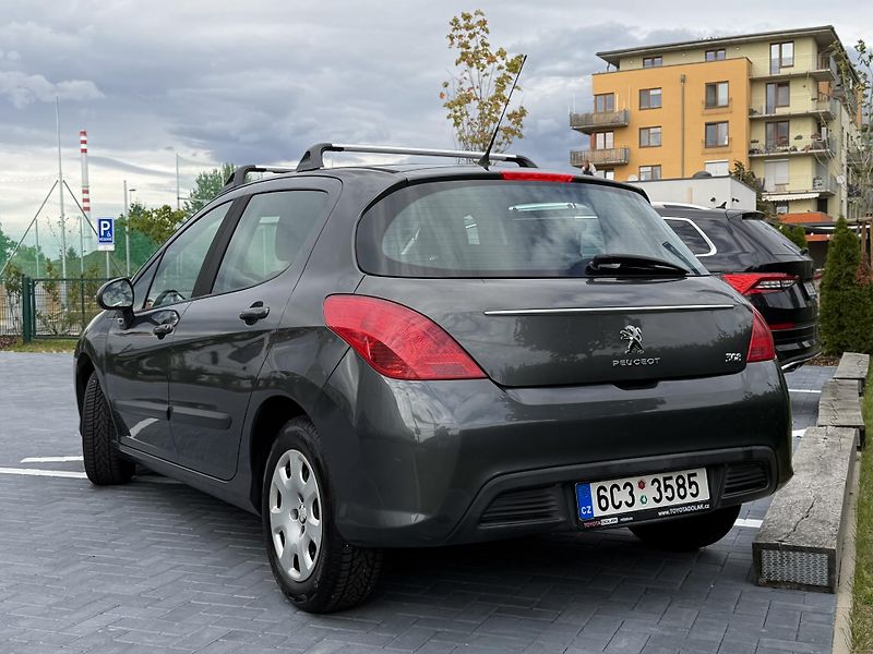 Peugeot 308 (2013) 1.4 VTi 72 kW  - fotka 3 z 15
