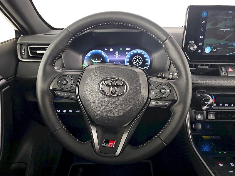 Toyota RAV4 (2025) 2.5HEV 222k 4x4 GR SPORT - fotka 21 z 31