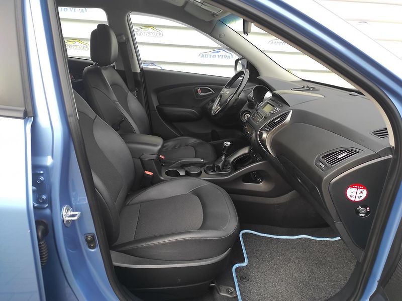Hyundai ix35 1,7CRDi, Garance KM, ČR - fotka 8 z 29