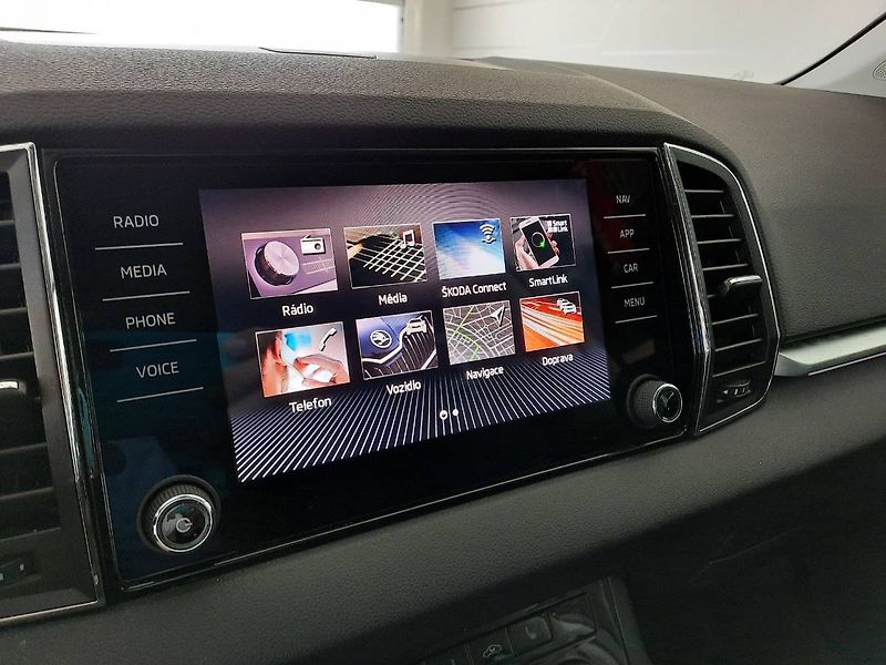 Škoda Karoq (2020) 1.5 TSI (110kW/150k) DSG, Ambi - fotka 21 z 22