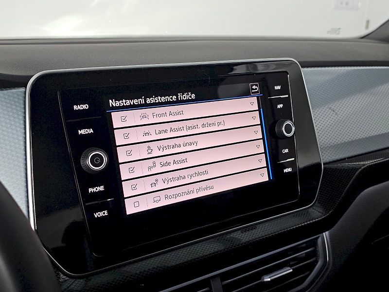 Volkswagen T-Cross (2025) 1.0TSI 85kW DSG GOAL TAŽNÉ NAV - fotka 16 z 27