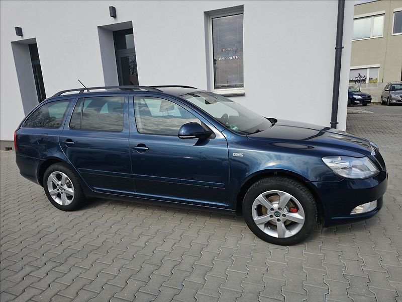 Škoda Octavia II 1,2TSi 77KW Family - fotka 5 z 46