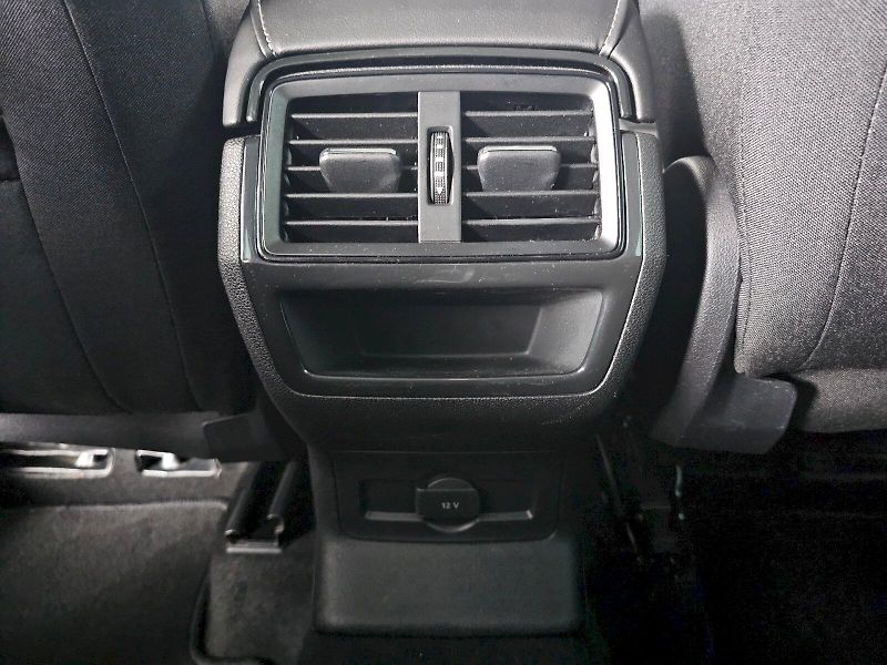 Škoda Karoq (2025) 1.5TSi 110kW SELECTION - fotka 25 z 31