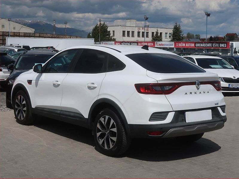 Renault Arkana (2022) E-Tech - fotka 4 z 17