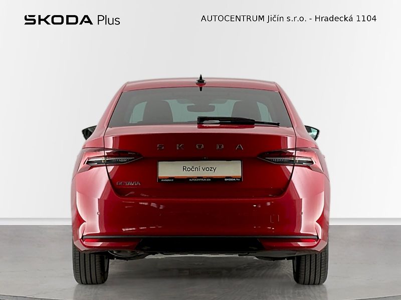 Škoda Octavia (2025) DSG 1.5TSI 110kW Top Selection - fotka 6 z 30