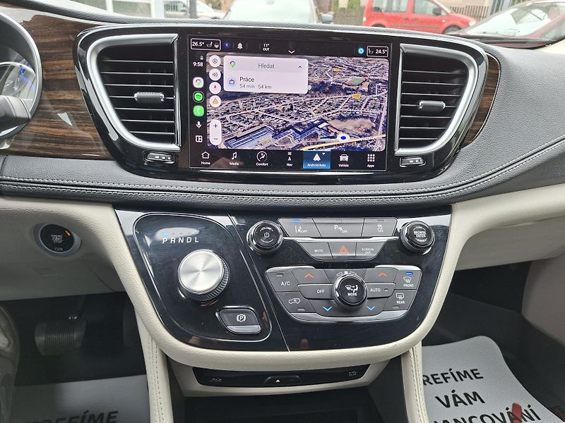 Chrysler Pacifica (2021) 3,6 LIMITED,HYBRYD, REZERVACE  - fotka 26 z 38
