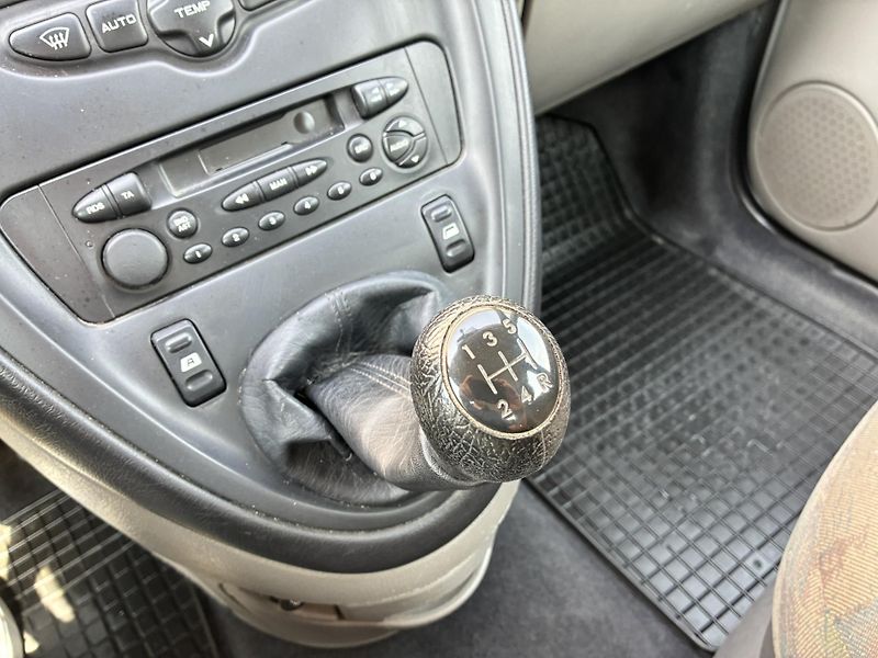 Citroën Xsara Picasso 1.6 i 70kW - fotka 19 z 19