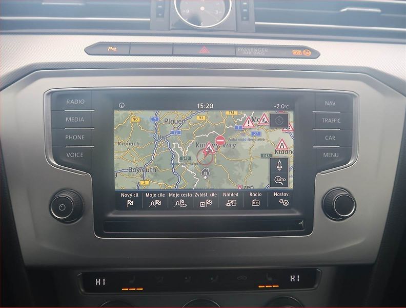 Volkswagen Passat (2016) 1.6 TDI, Serv.kniha, Navi - fotka 15 z 15