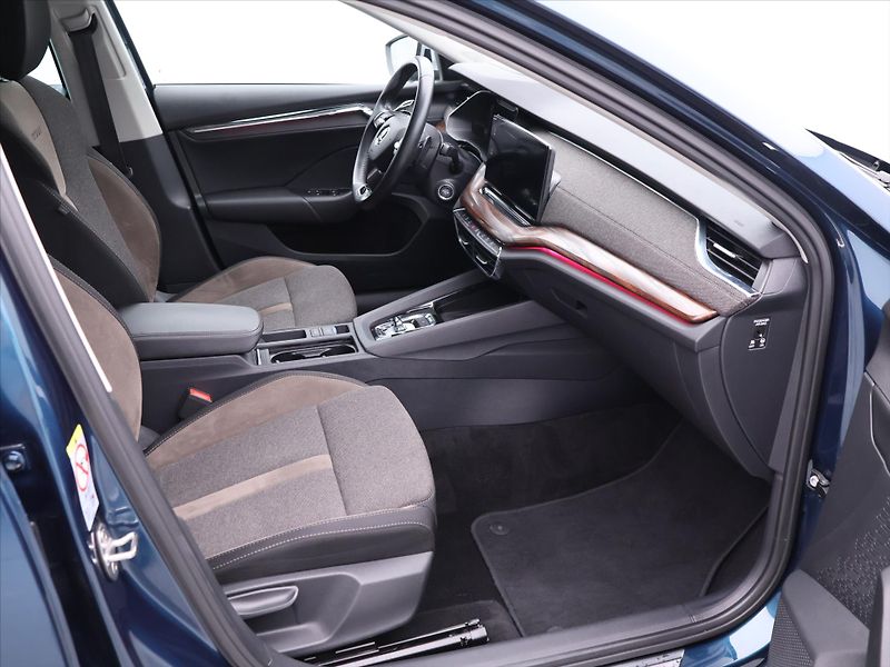 Škoda Octavia 2,0 TSI 140kW DSG Scout DPH - fotka 11 z 30