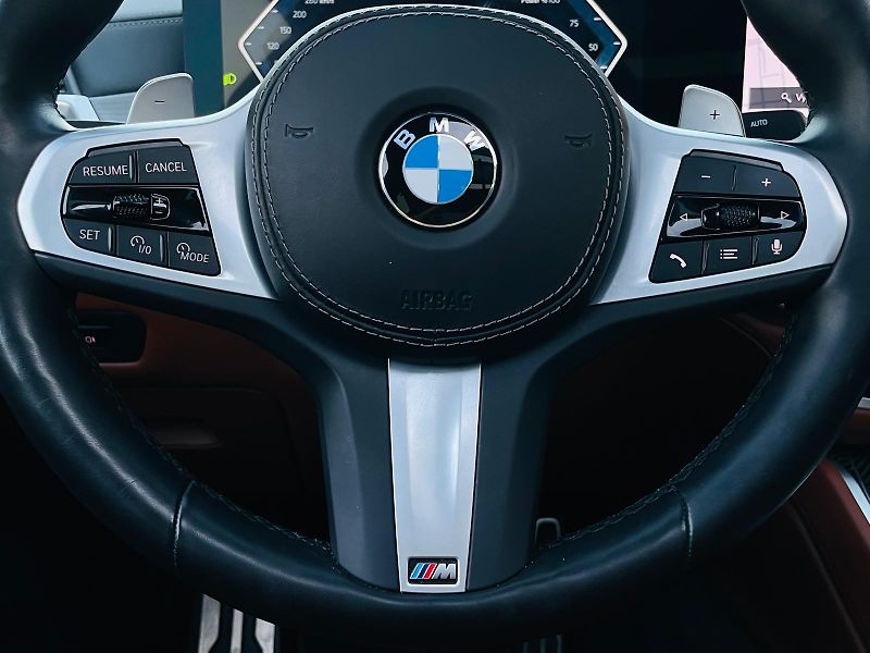 BMW X6 40D MSPORT 4x4 SERVISKA TAŽNÉ - fotka 29 z 58