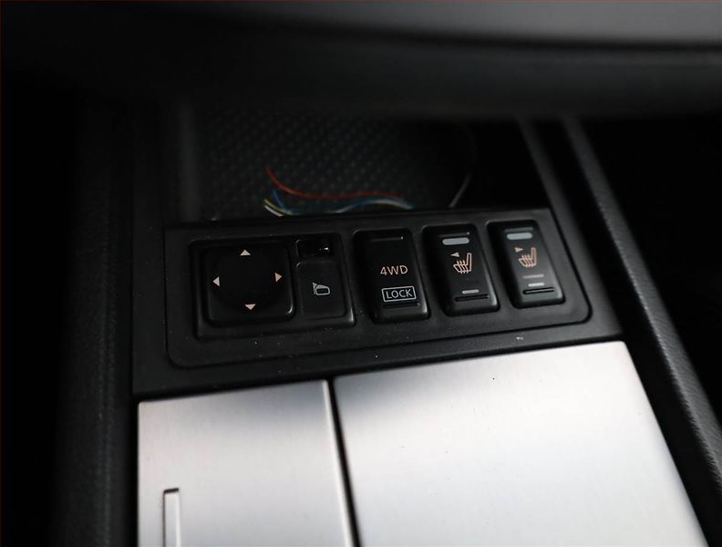 Nissan Murano (2006) 3.5 i, 4X4, Automat - fotka 12 z 17