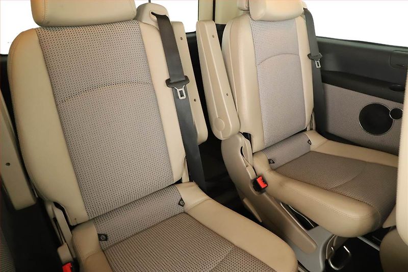 Mercedes-Benz Viano (2010) Trend 3.0 CDI, 1Maj - fotka 7 z 16