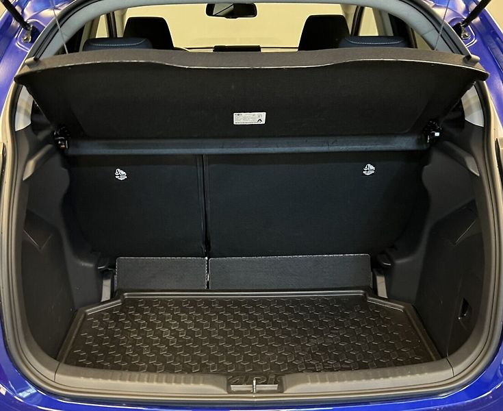 Toyota Yaris 1,5 Hybrid AT Style - fotka 11 z 16