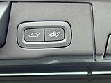 Volvo XC60 R-Design B5 AWD 184kW - náhled 25