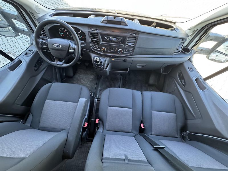 Ford Transit (2022) 2,0TDCi KLIMA 7.MÍST - fotka 11 z 24