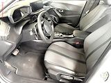 Peugeot 2008 (2022) 1.5 HDi, Allure, AT, LED - náhled 9