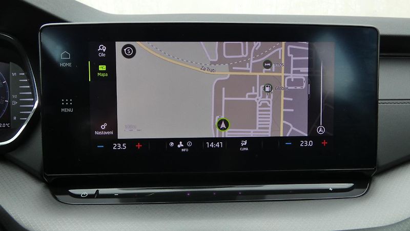 Škoda Octavia 2,0 TDI Ambition - fotka 14 z 22
