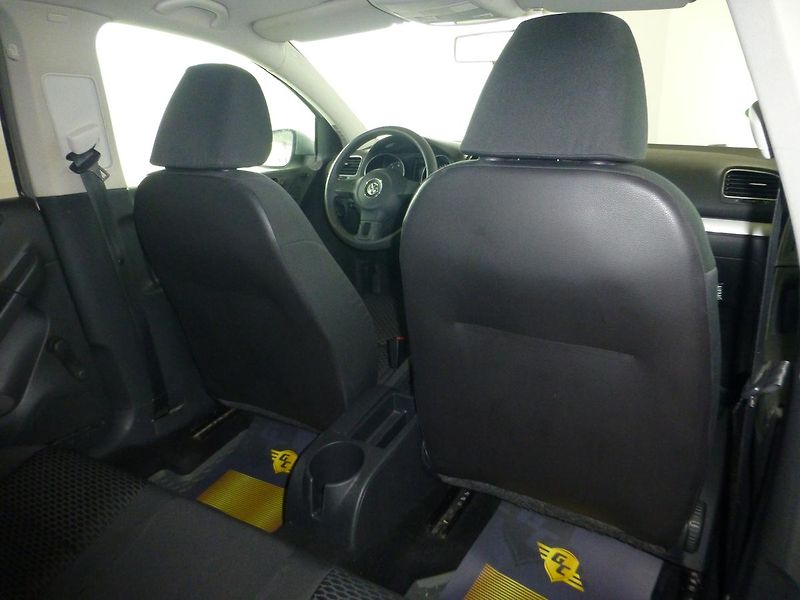 Volkswagen Golf (2009) 1,4I**DIGIKLIMA** - fotka 21 z 24