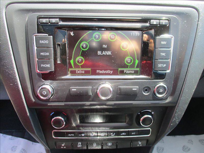 Škoda Rapid 1,4 TSI, DSG,NAVI,Spaceback, - fotka 16 z 43