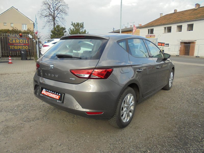 Seat Leon (2017) 1.2 TSI- ČR-1.MAJITEL-SERVISKA - fotka 7 z 11